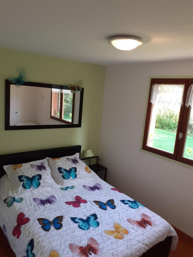 Chez Christine Bed & Breakfast Noyal-Pontivy Exterior foto